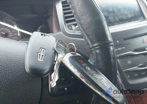 2014 Lincoln Mks z USA, uszkodzony, nr VIN 1LNHL9EK0EG602870